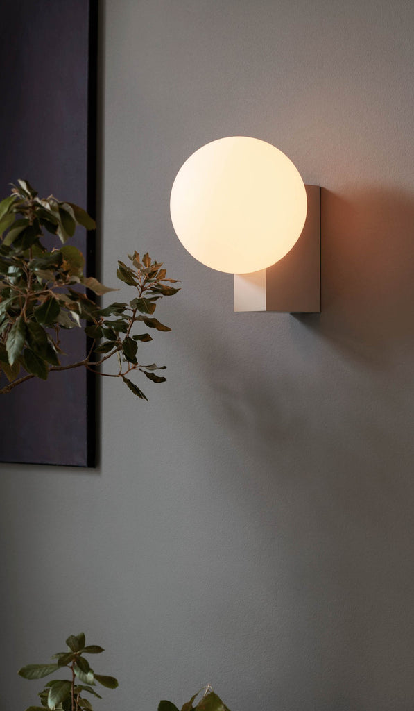 &Tradition SHY2 Journey Sconce