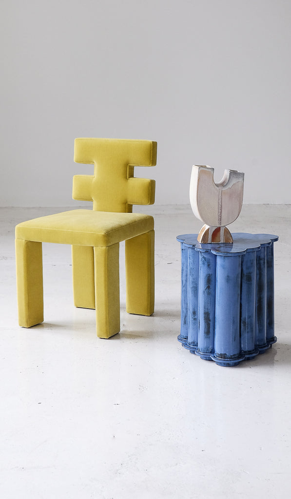 B Zippy Single Tier Ruffle Side Table
