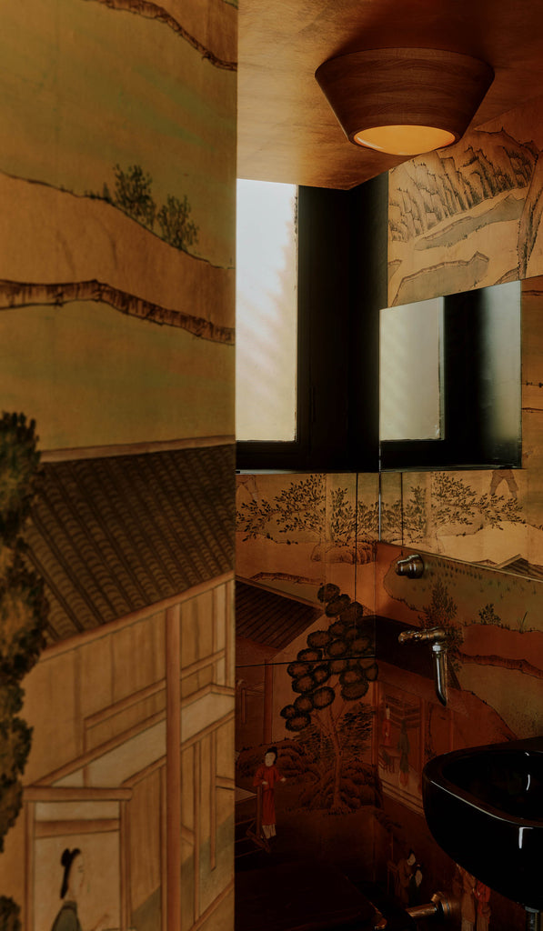 In Common With Elio Surface Mount