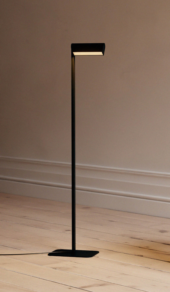 Lambert & Fils Ipoli 07 Floor Lamp