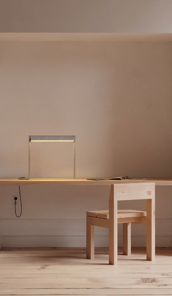 Lambert & Fils Ipoli 11 Table Lamp