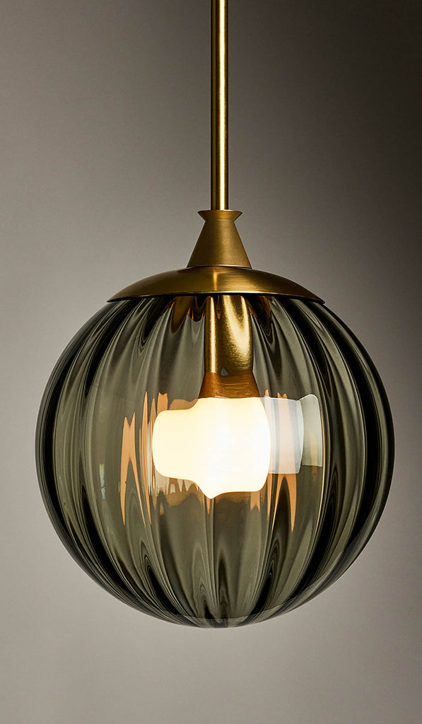 Roll & Hill The R&H Globe 02 Pendant