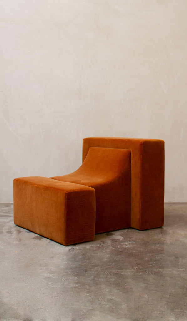 Estudio Persona Block Chair - Spartan Shop