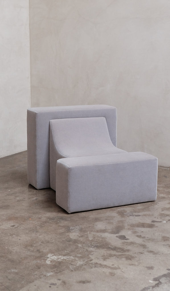 Estudio Persona Block Chair - Spartan Shop