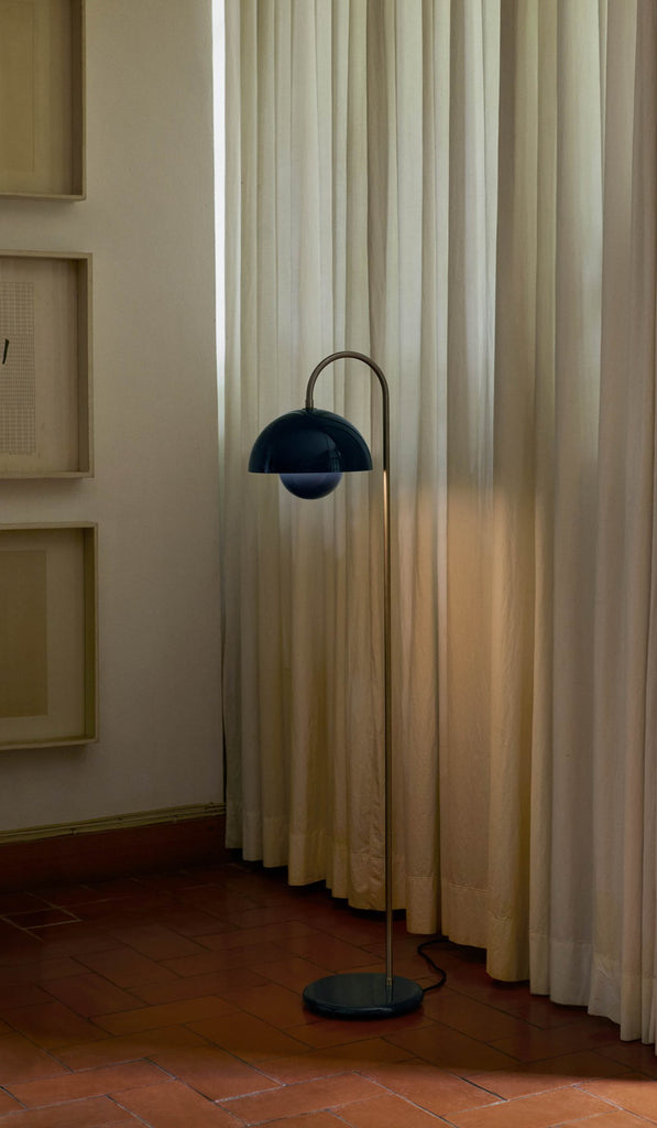 &Tradition VP12 Flower Pot Floor Lamp