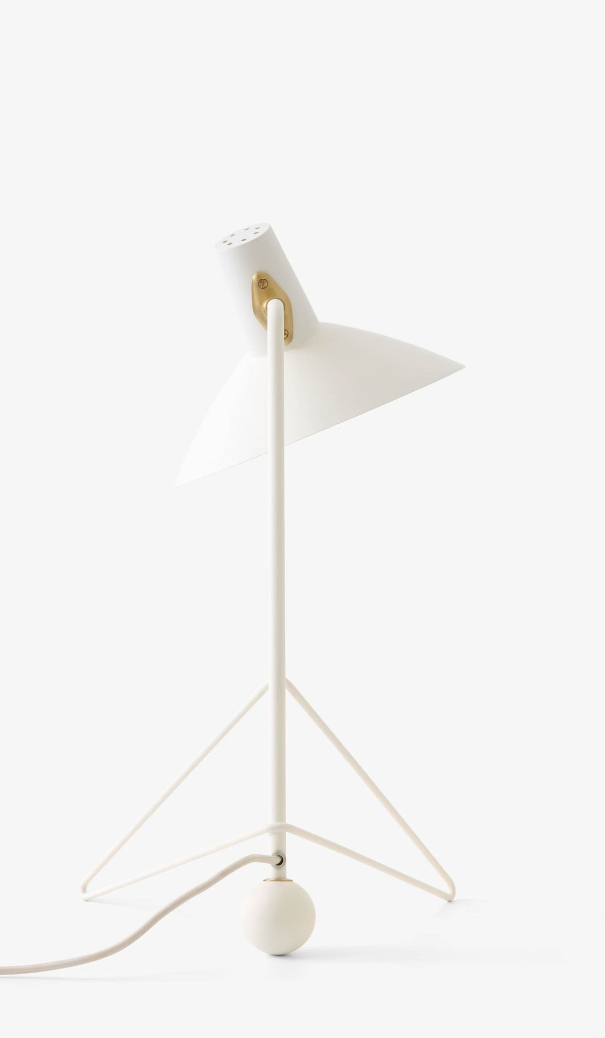 &Tradition HM9 Tripod Table Lamp