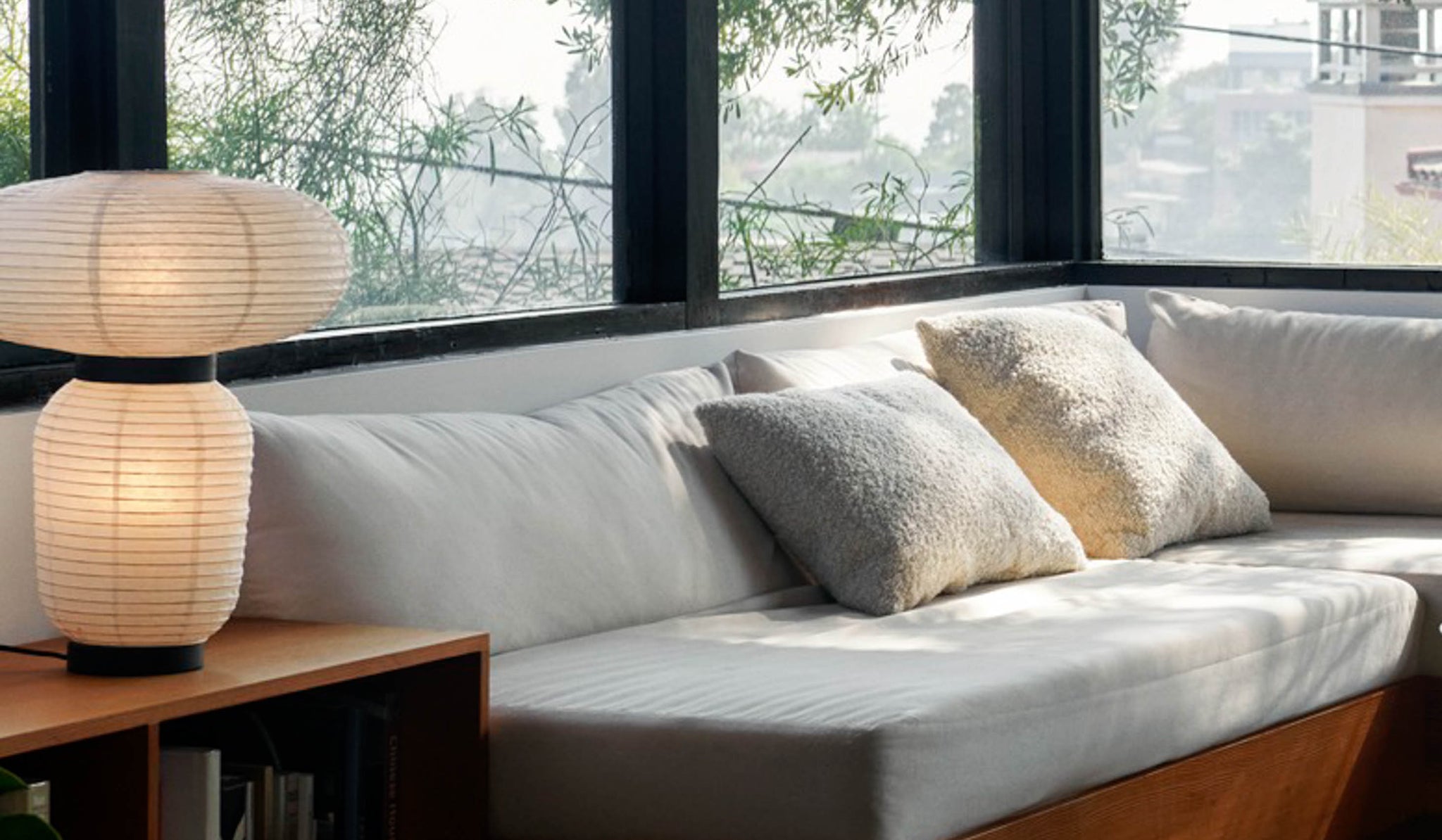 &Tradition JH18 Formakami Table Lamp