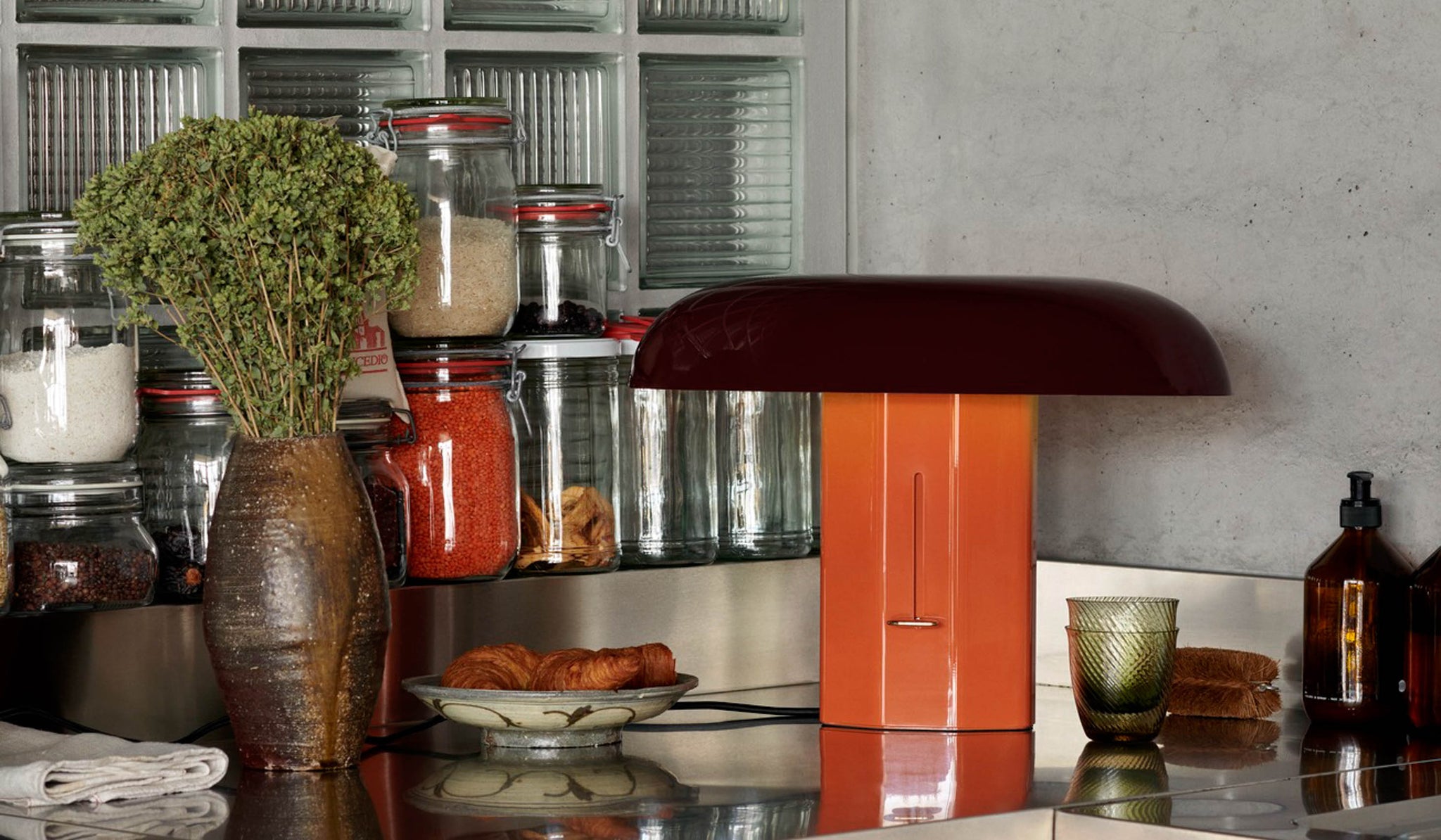 &Tradition JH42 Montera Table Lamp