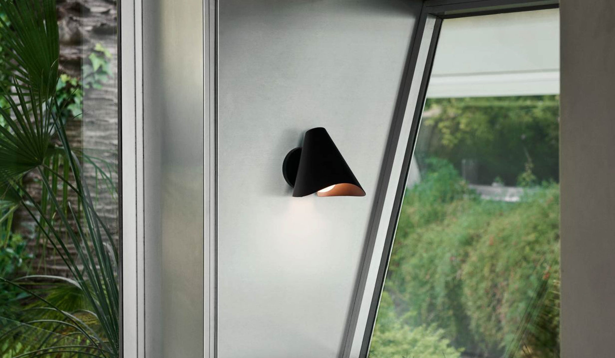 &Tradition SC103 Bonnet Wall Lamp