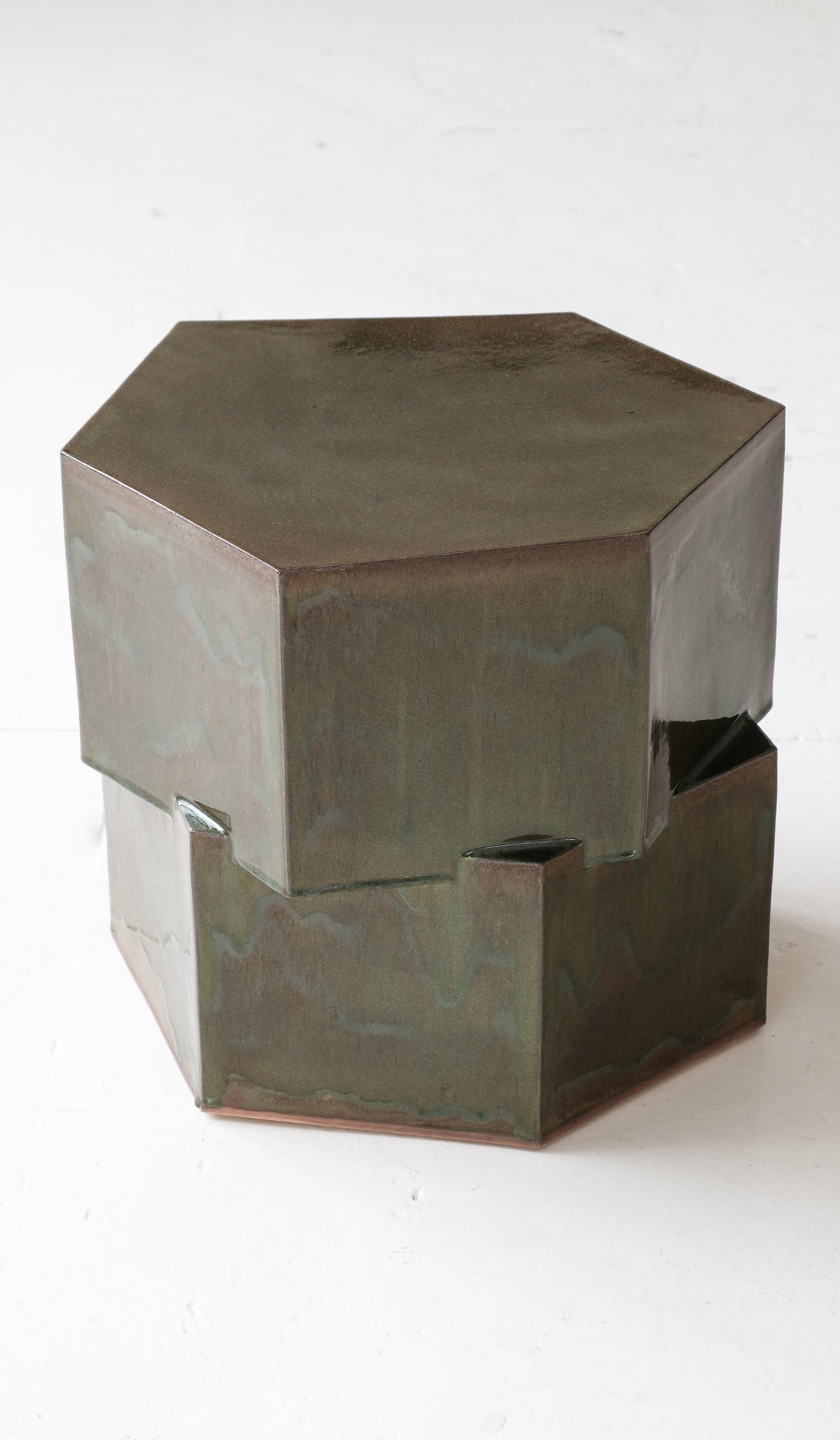 B Zippy Double Tier Hex Side Table