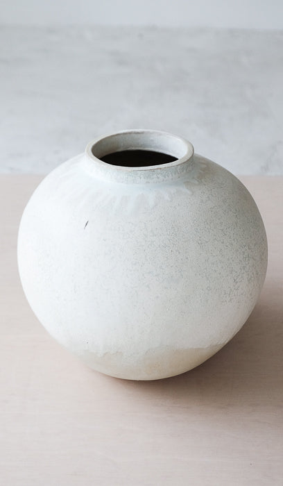 Clam Lab Round Mint Crystal Vessel