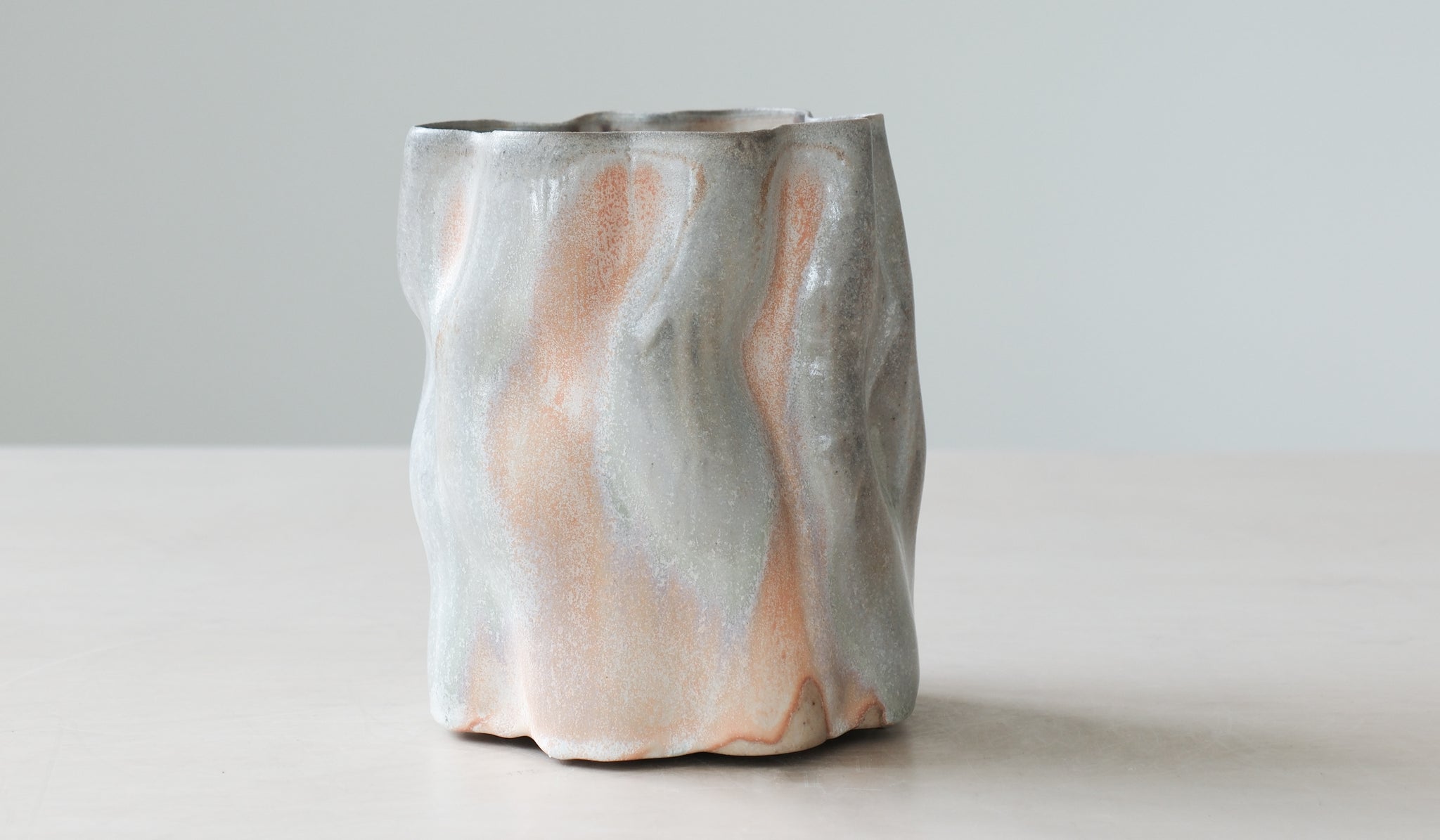 Clair Catillaz Wavy Sugar Skin Vessel