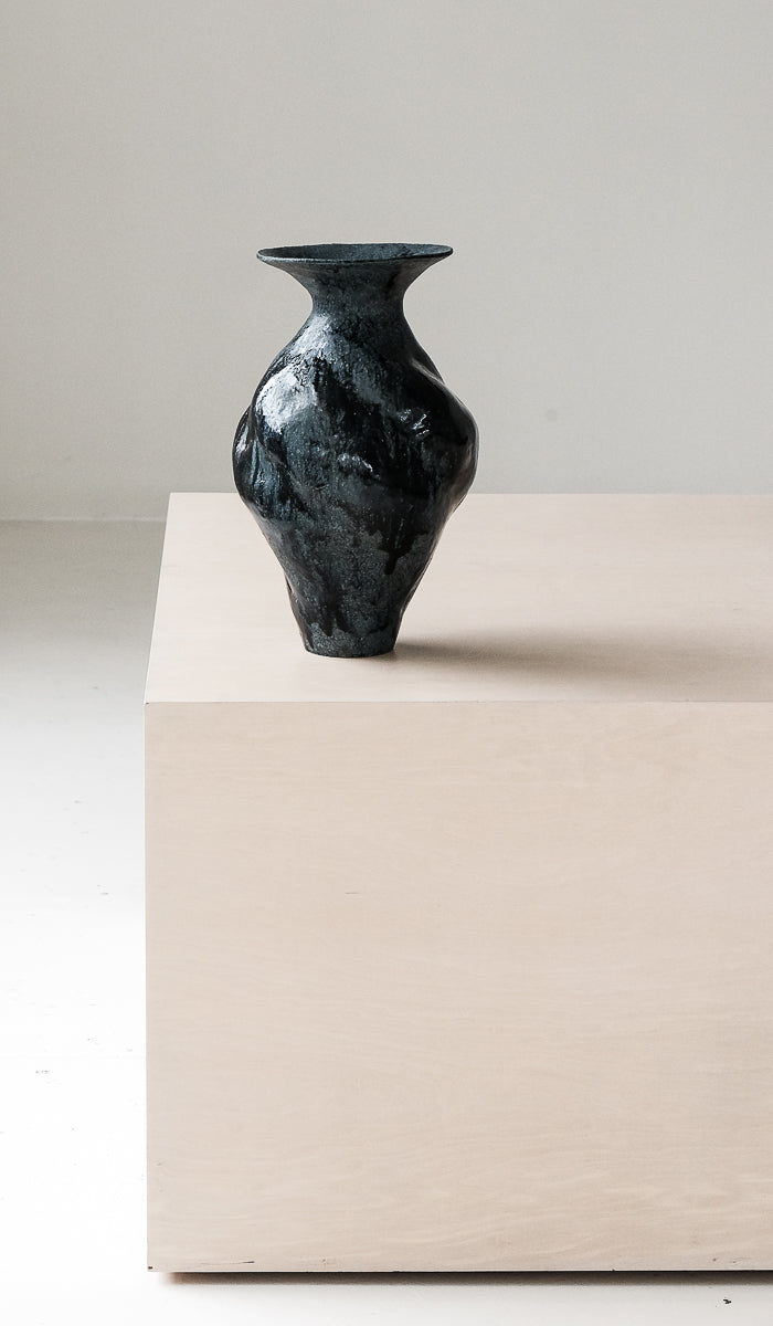 Dina No Night Blue Vessel No. 20