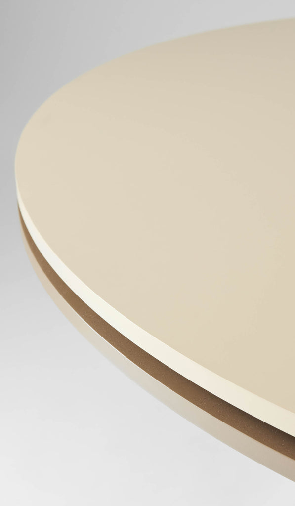 Estudio Persona Luz Dining Table