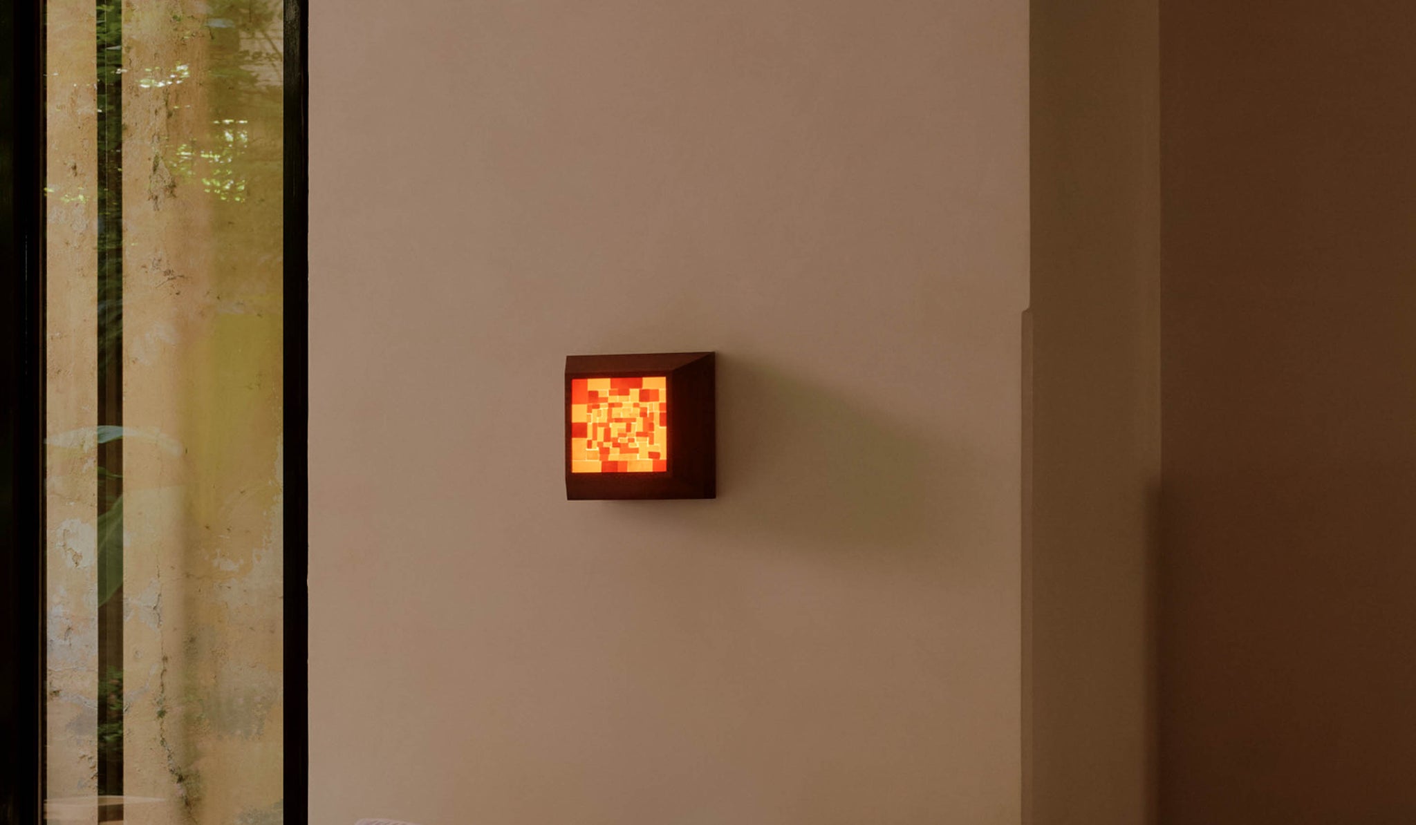 In Common With Medium Mira Surface Mount