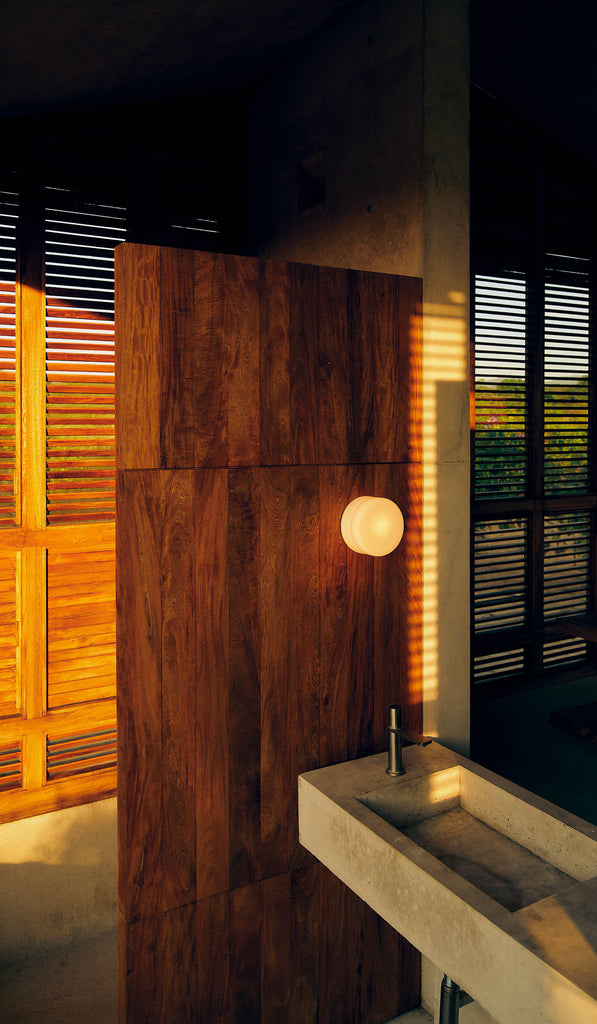 In Common With Puck Surface Mount - Spartan Shop