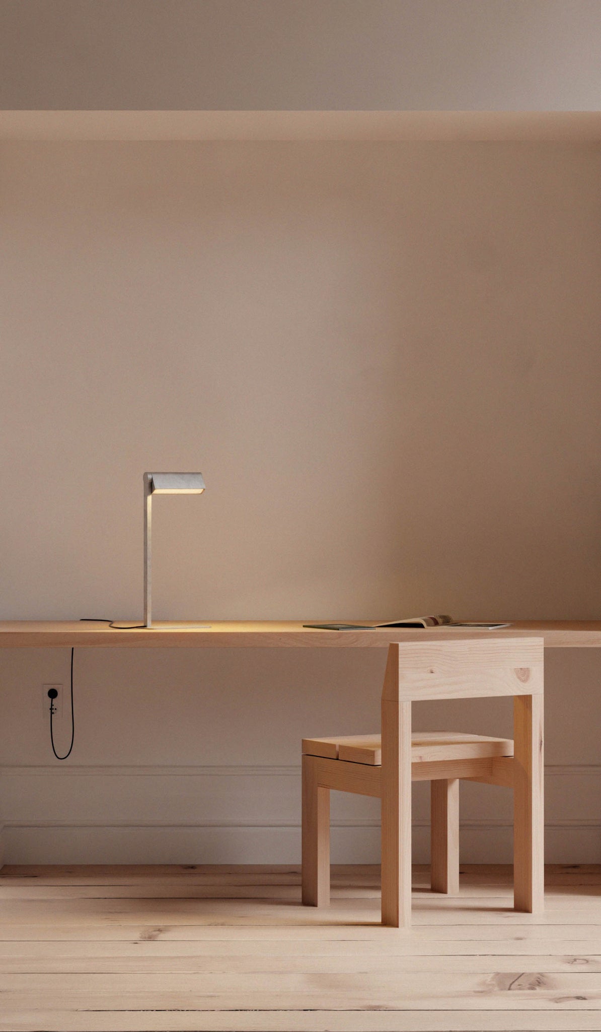 Lambert & Fils Ipoli 09 Table Lamp