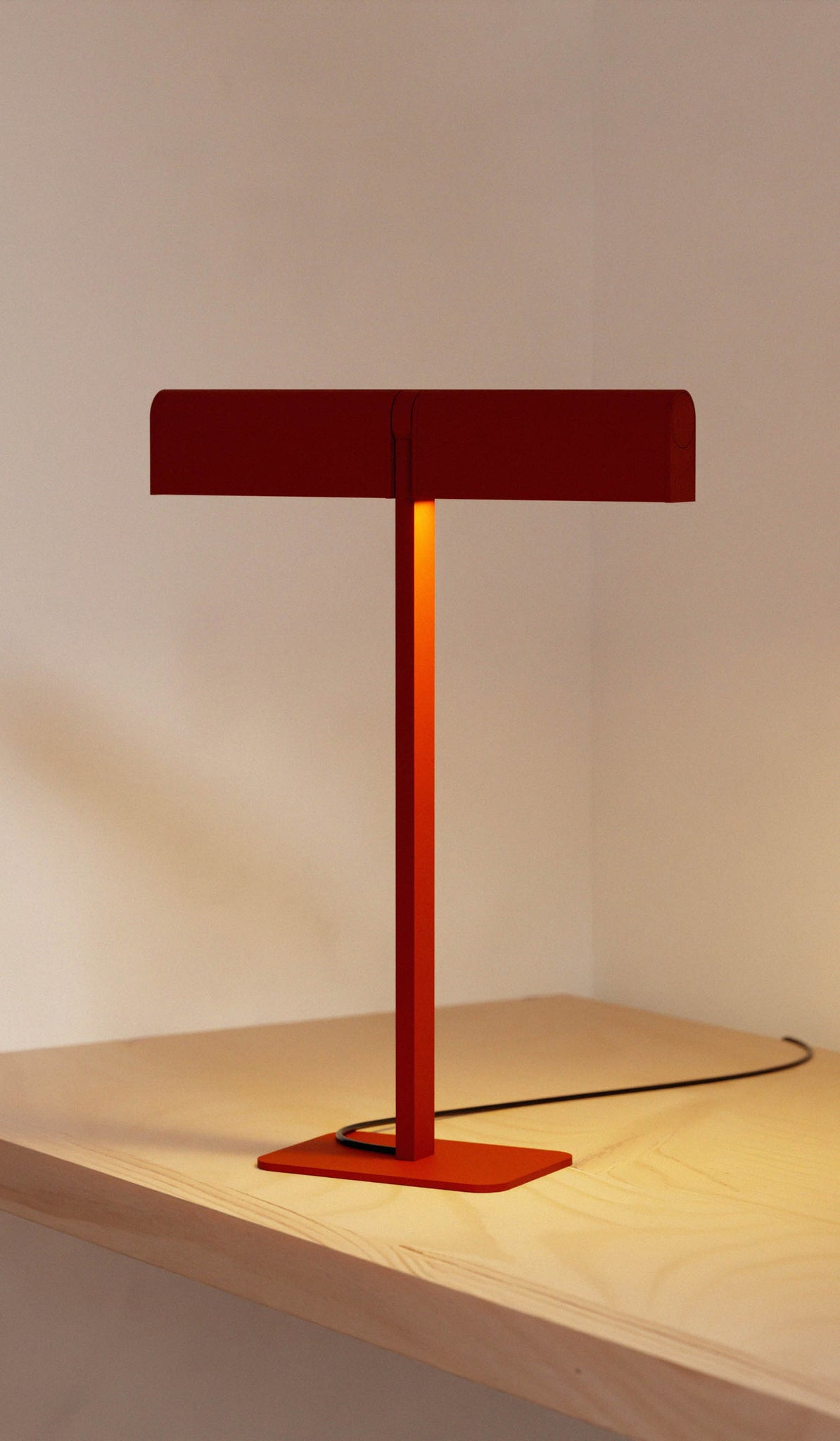 Lambert & Fils Ipoli 10 Table Lamp