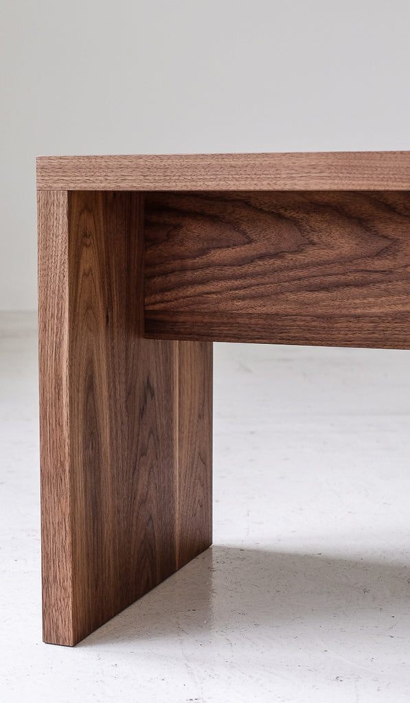 Material Studio Bench - Spartan Shop