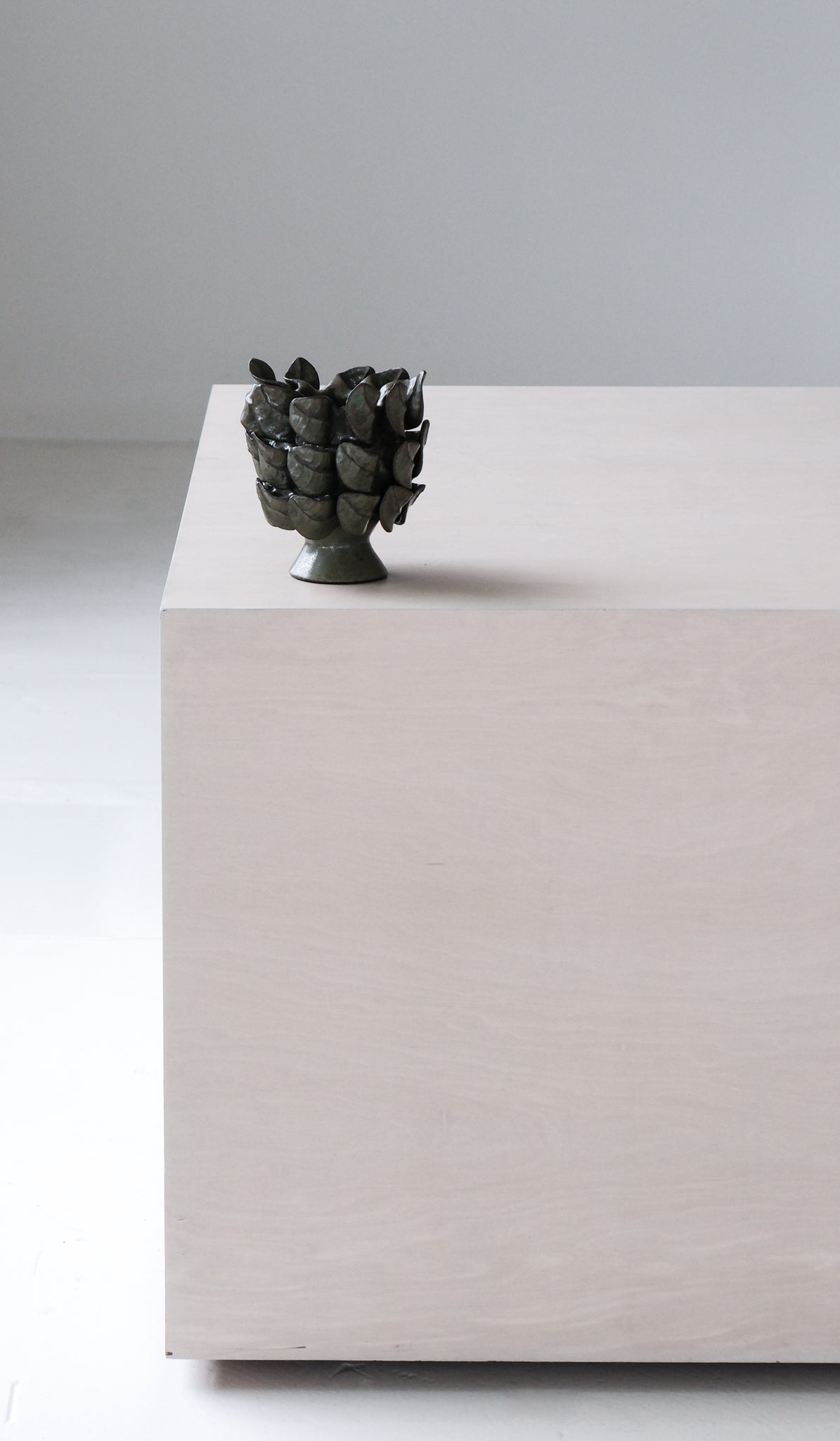 Paul S. Briggs Windflower Vase No. 1