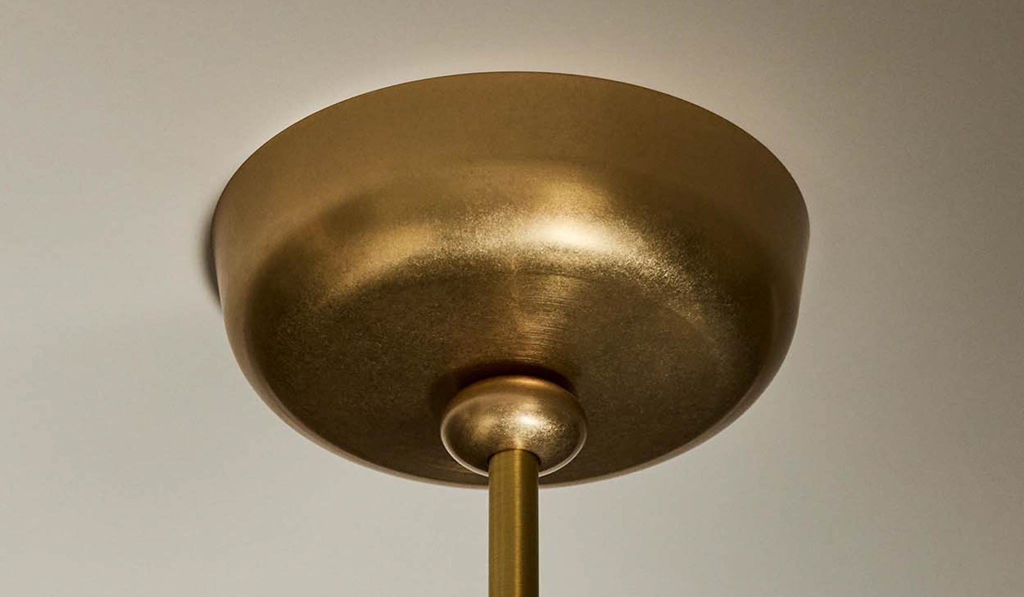 Roll & Hill The R&H Globe 03 Pendant