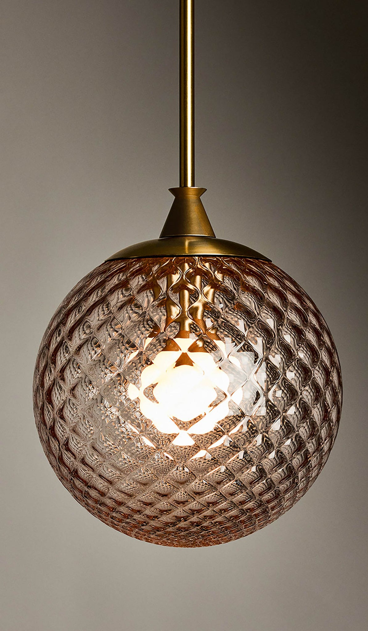 Roll & Hill The R&H Globe 02 Pendant