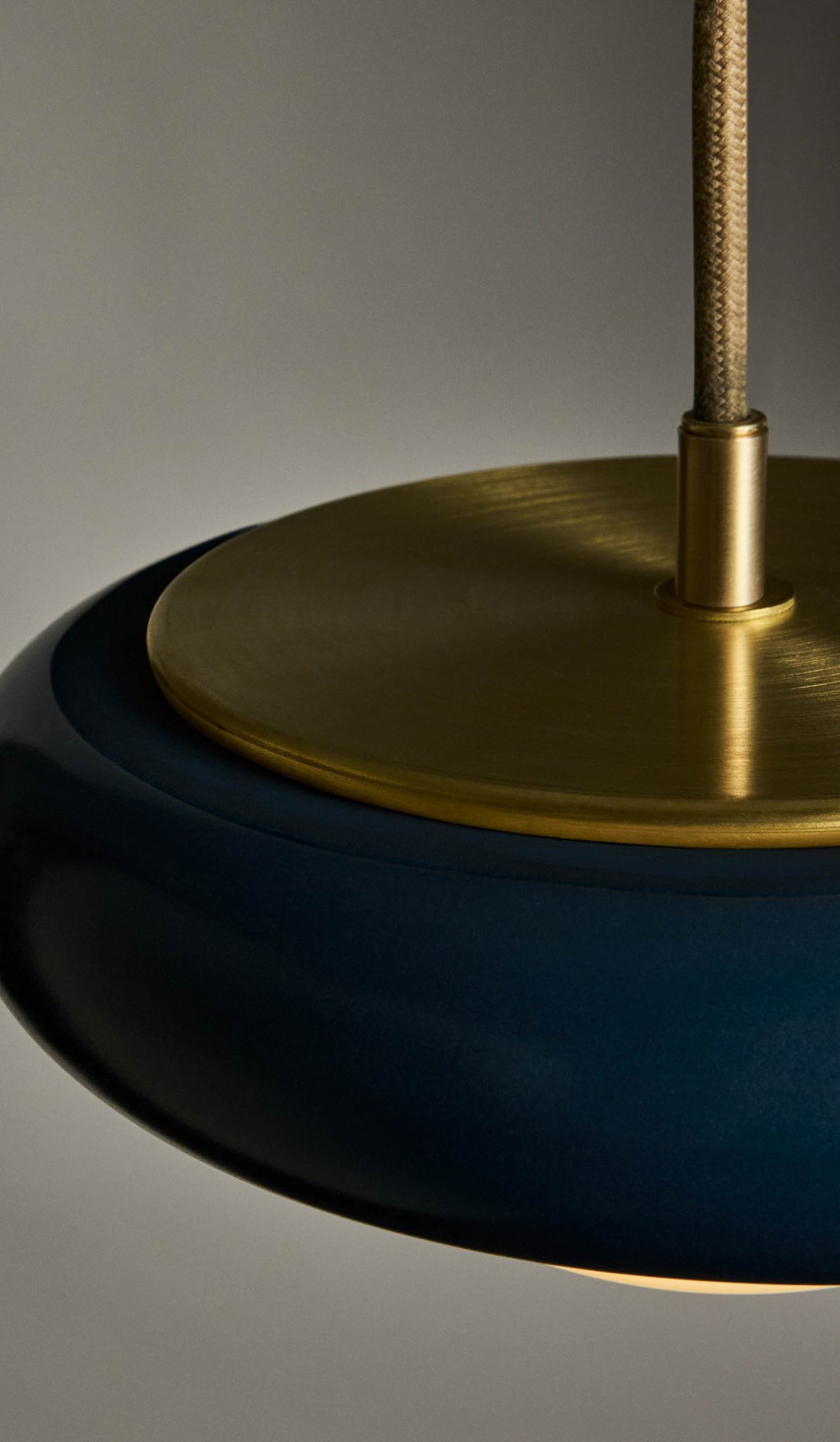 Roll & Hill Ceramic Humboldt 01 Pendant