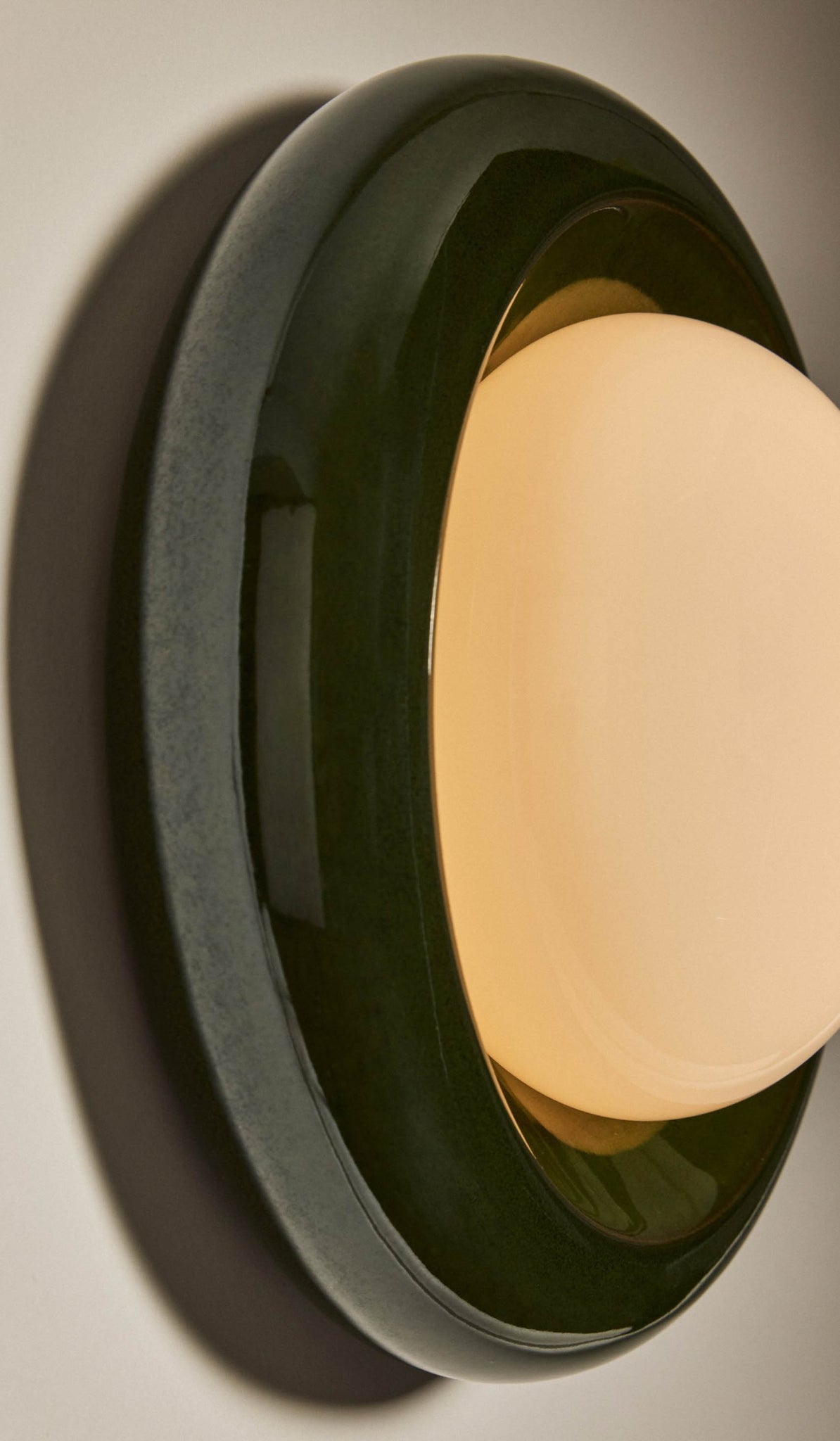 Roll & Hill Ceramic Humboldt 01 Sconce