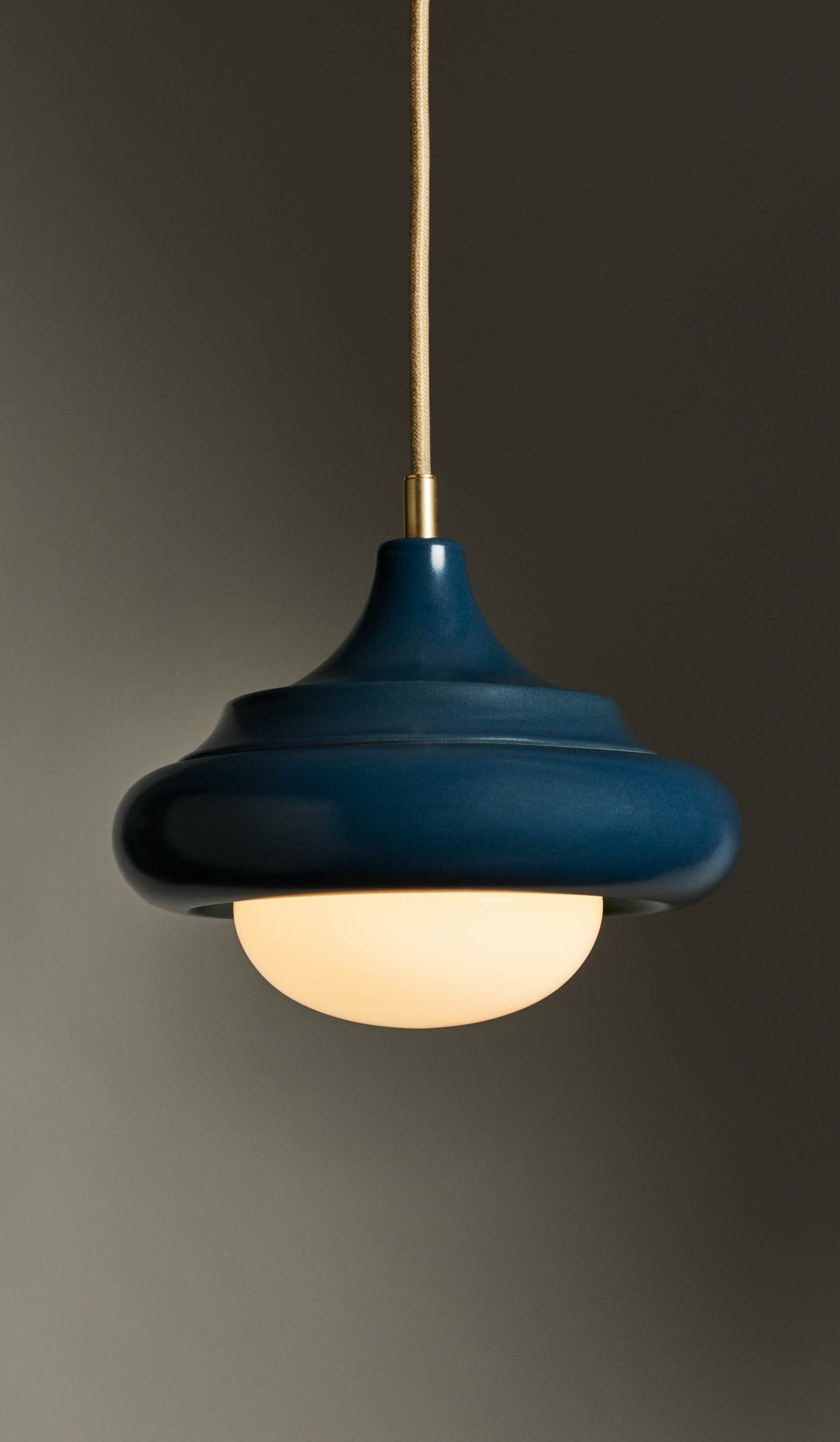 Roll & Hill Ceramic Humboldt 02 Pendant