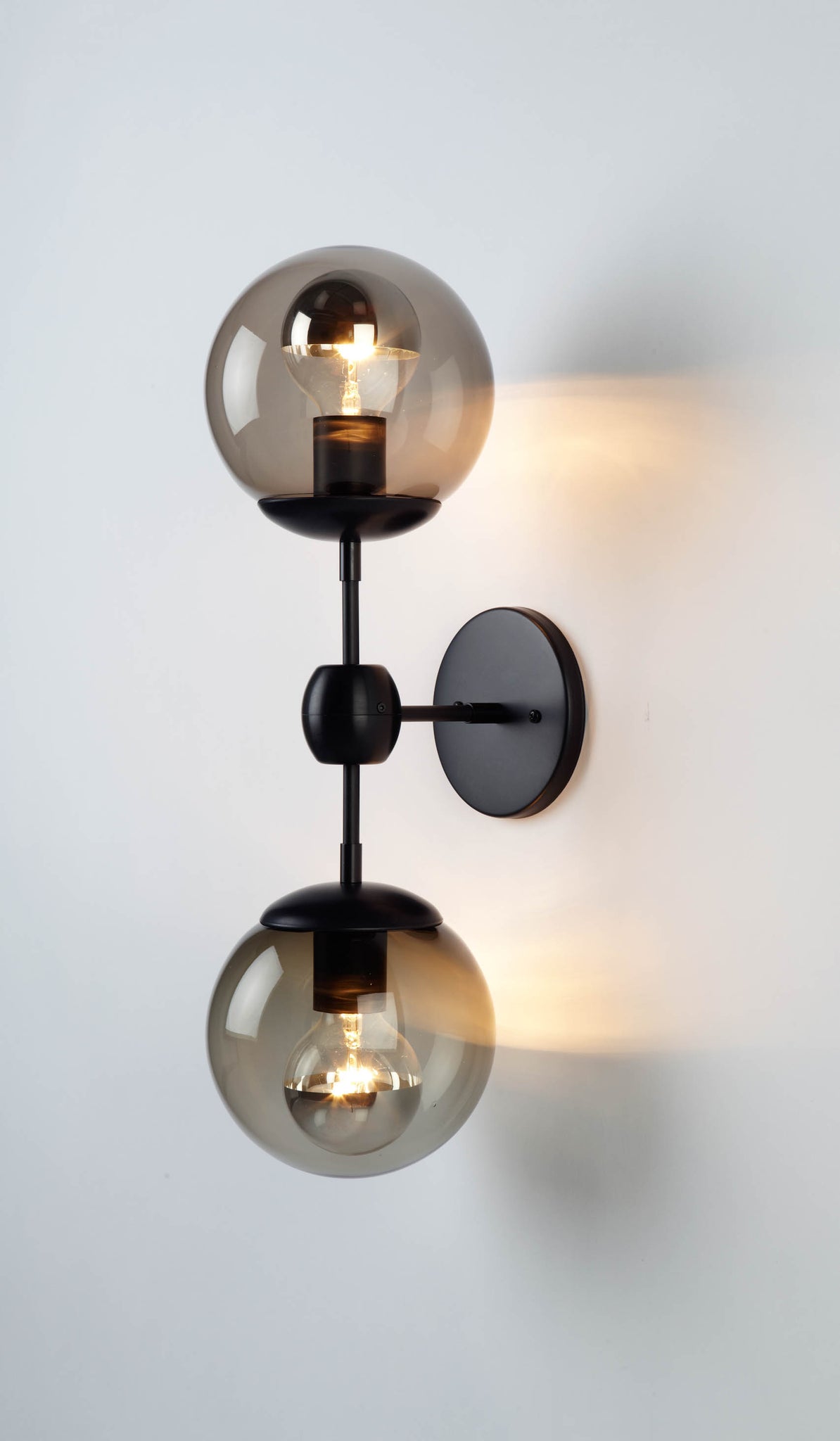 Roll & Hill Modo 2 Globe Sconce