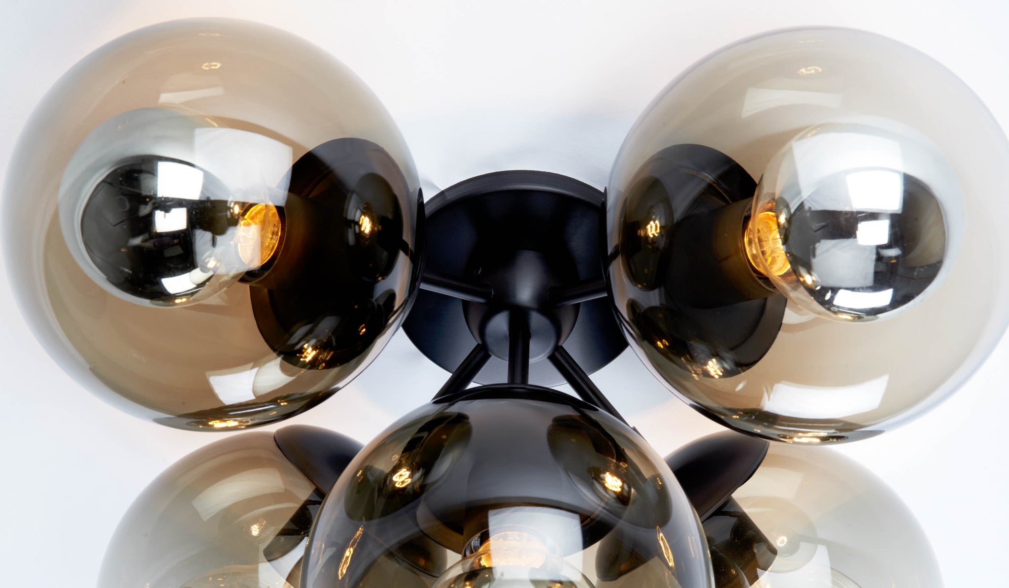 Roll & Hill Modo 5 Globe Ceiling Mount