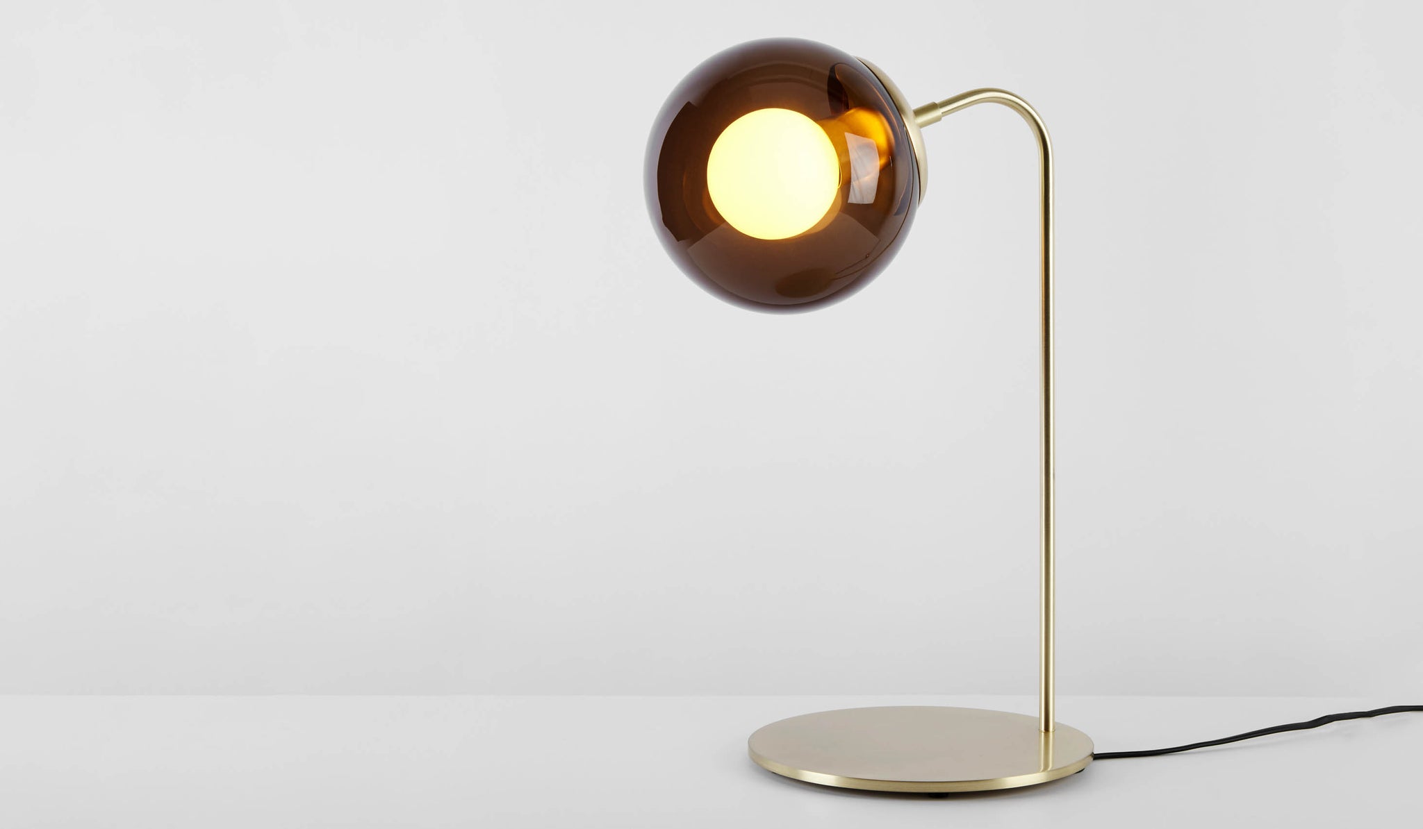Roll & Hill Modo Table Lamp