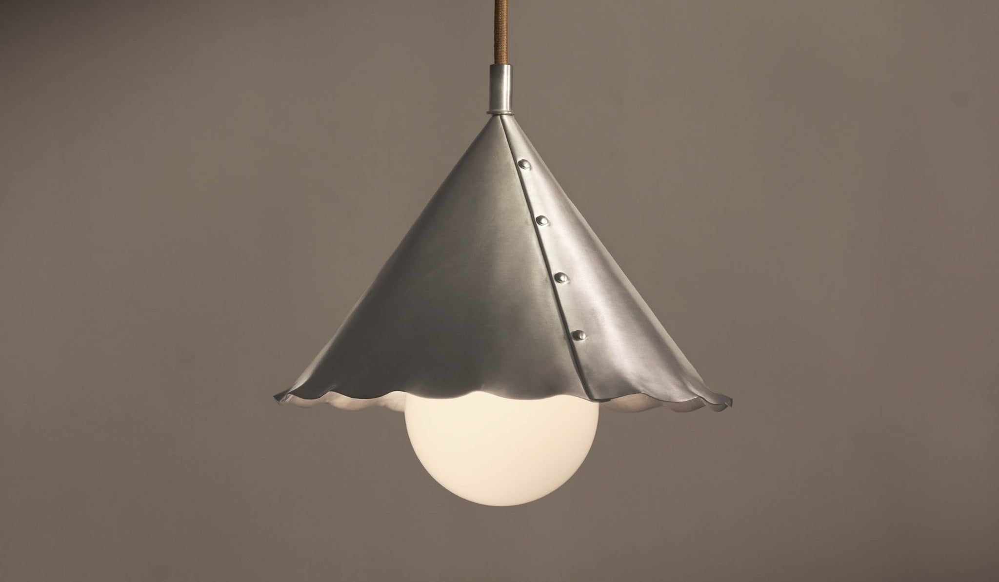 Roll & Hill Petal Pendant