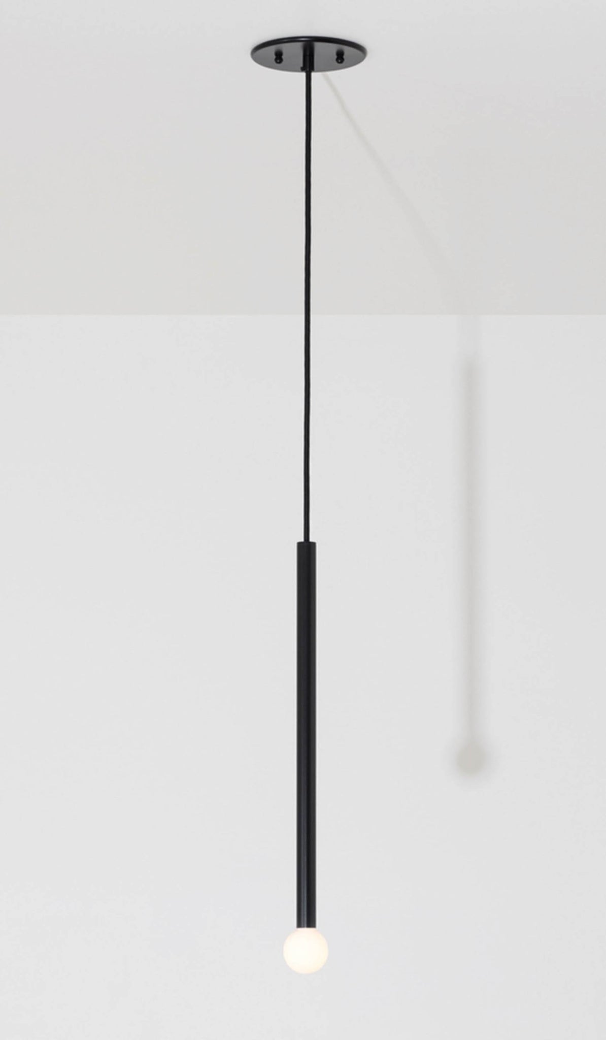 Roll & Hill Strike Pendant