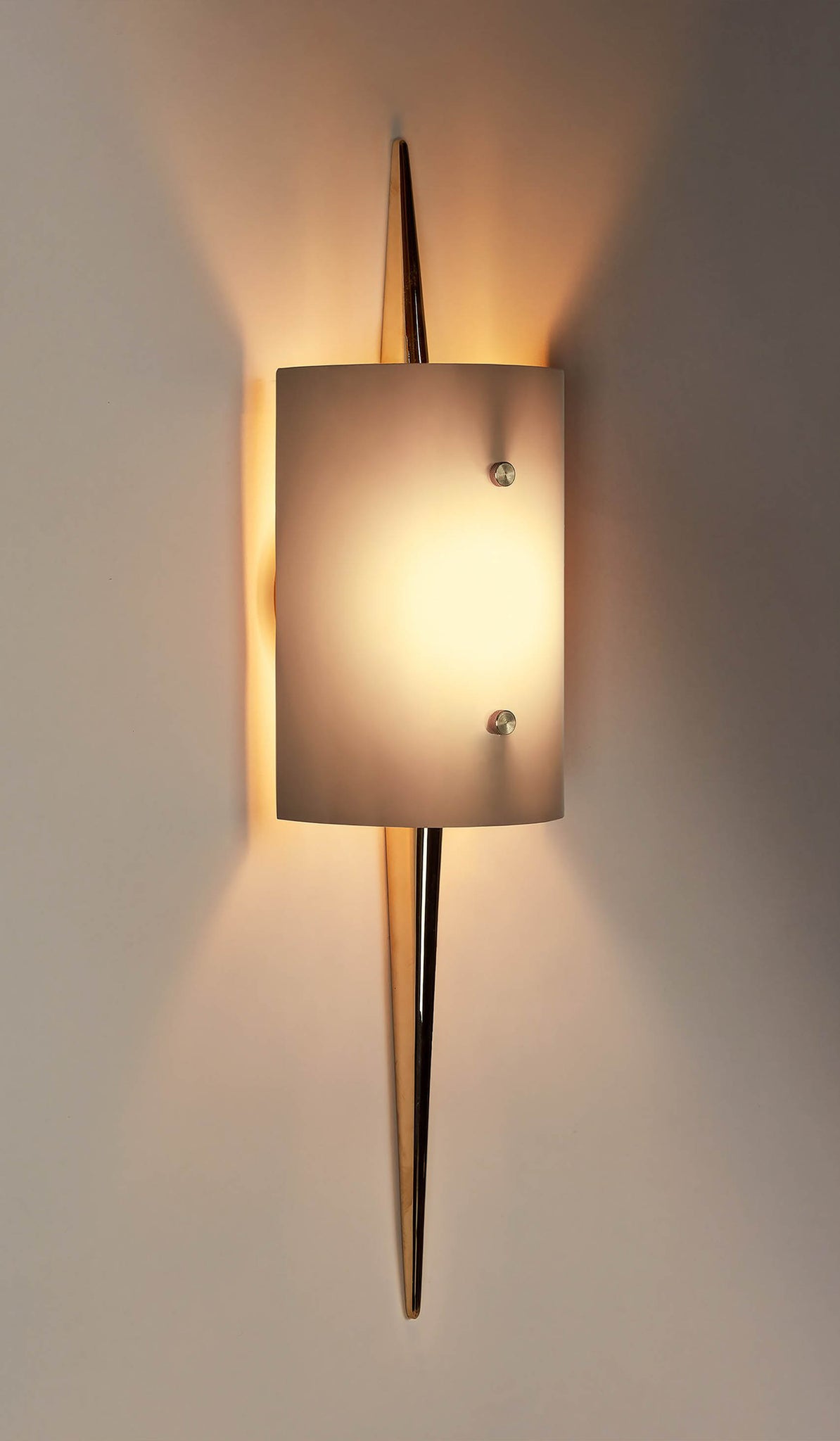 Roll & Hill The Laddi Sconce