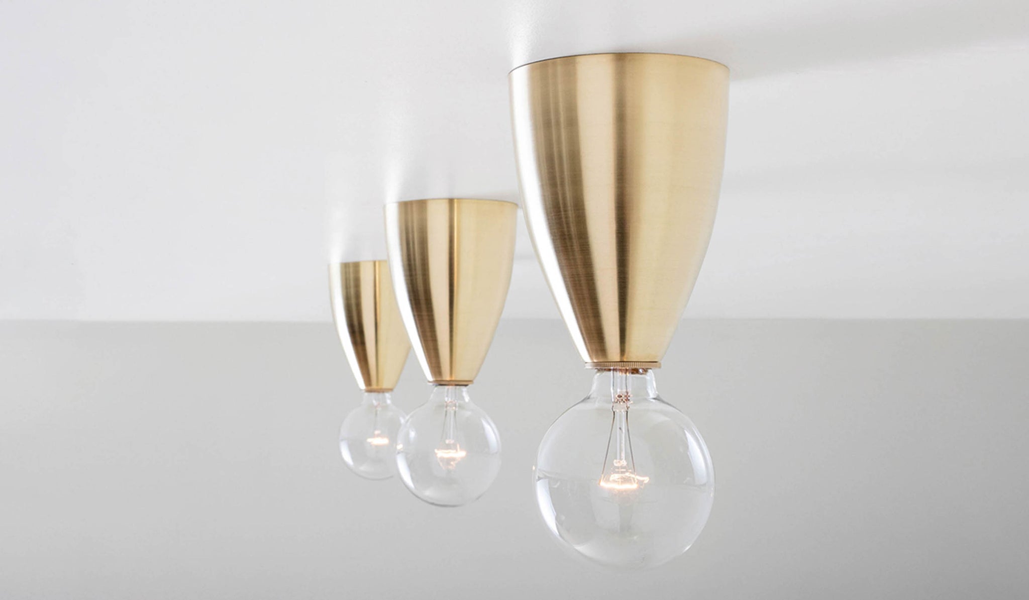 Roll & Hill Valo Surface Mount