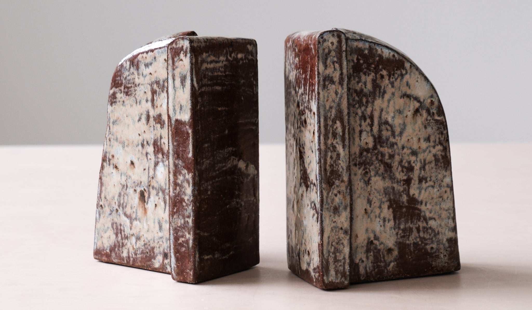 Shane Gabier Bookends No. 14