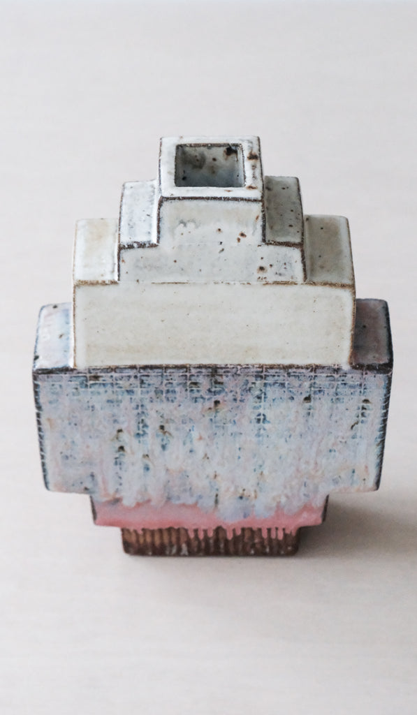 Shane Gabier Ziggurat Vase No. 1