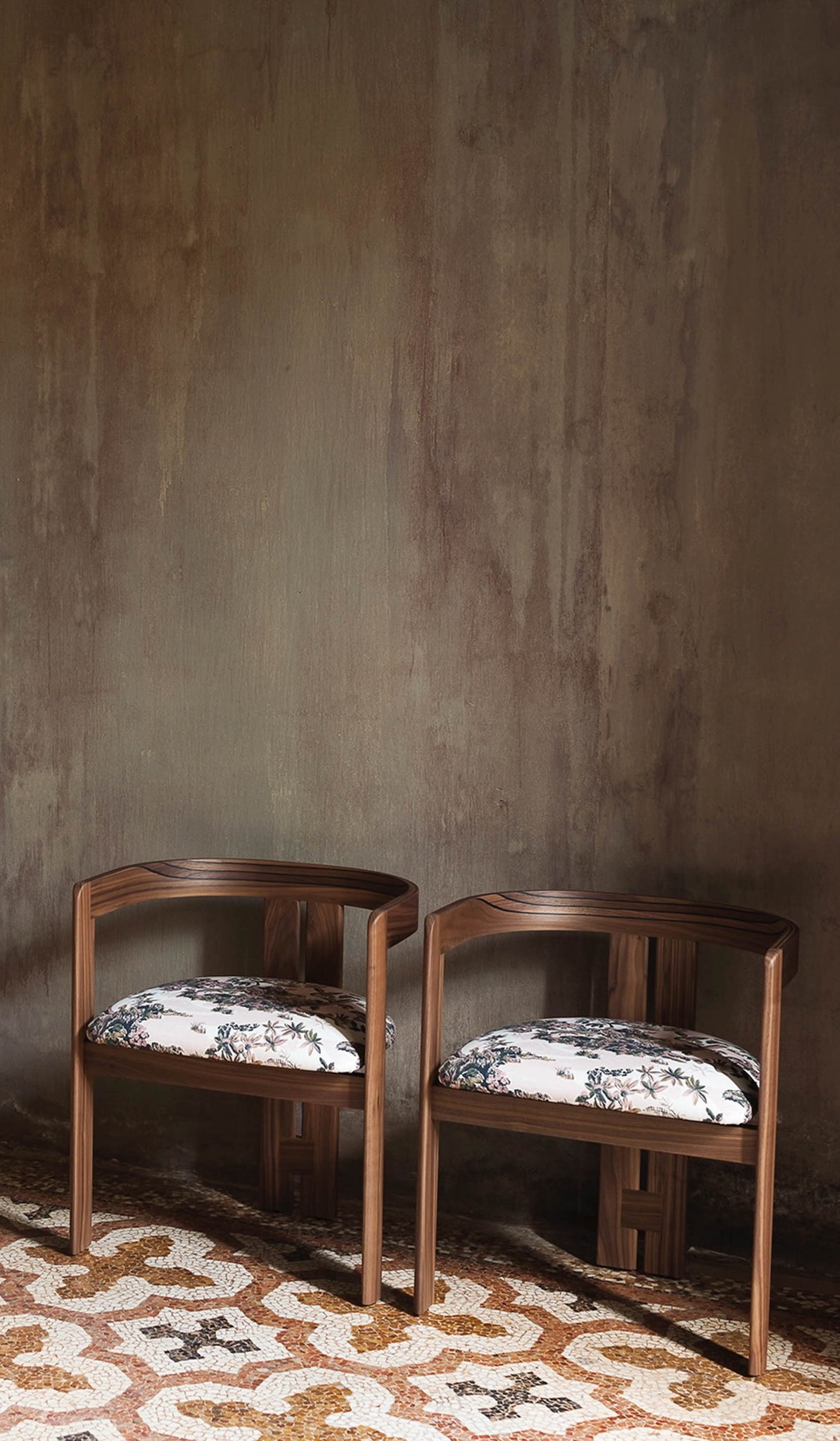 Tacchini 'Pigreco' Chair - Spartan Shop