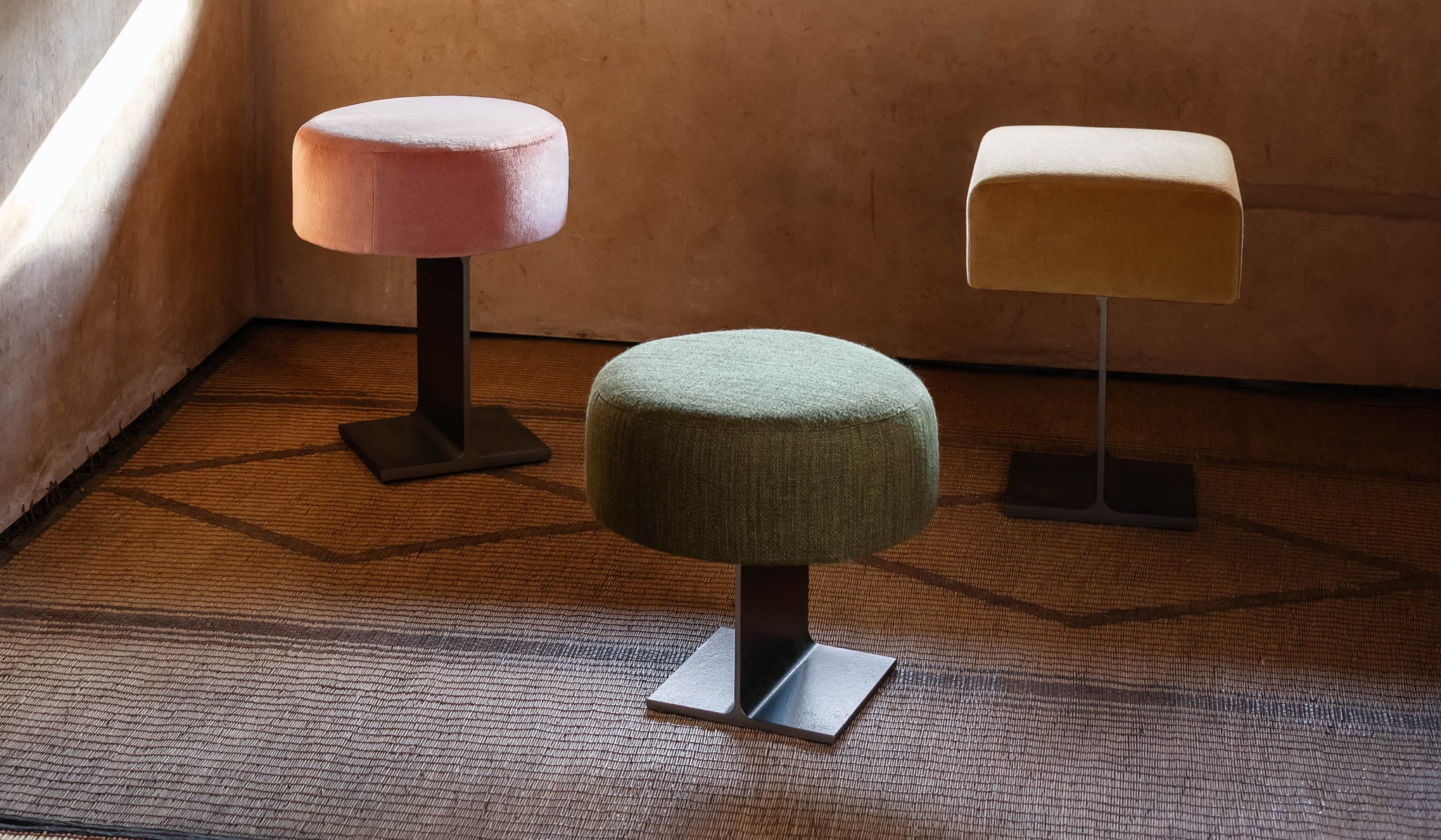 Tacchini 'Trono' Stool / Ottoman - Spartan Shop