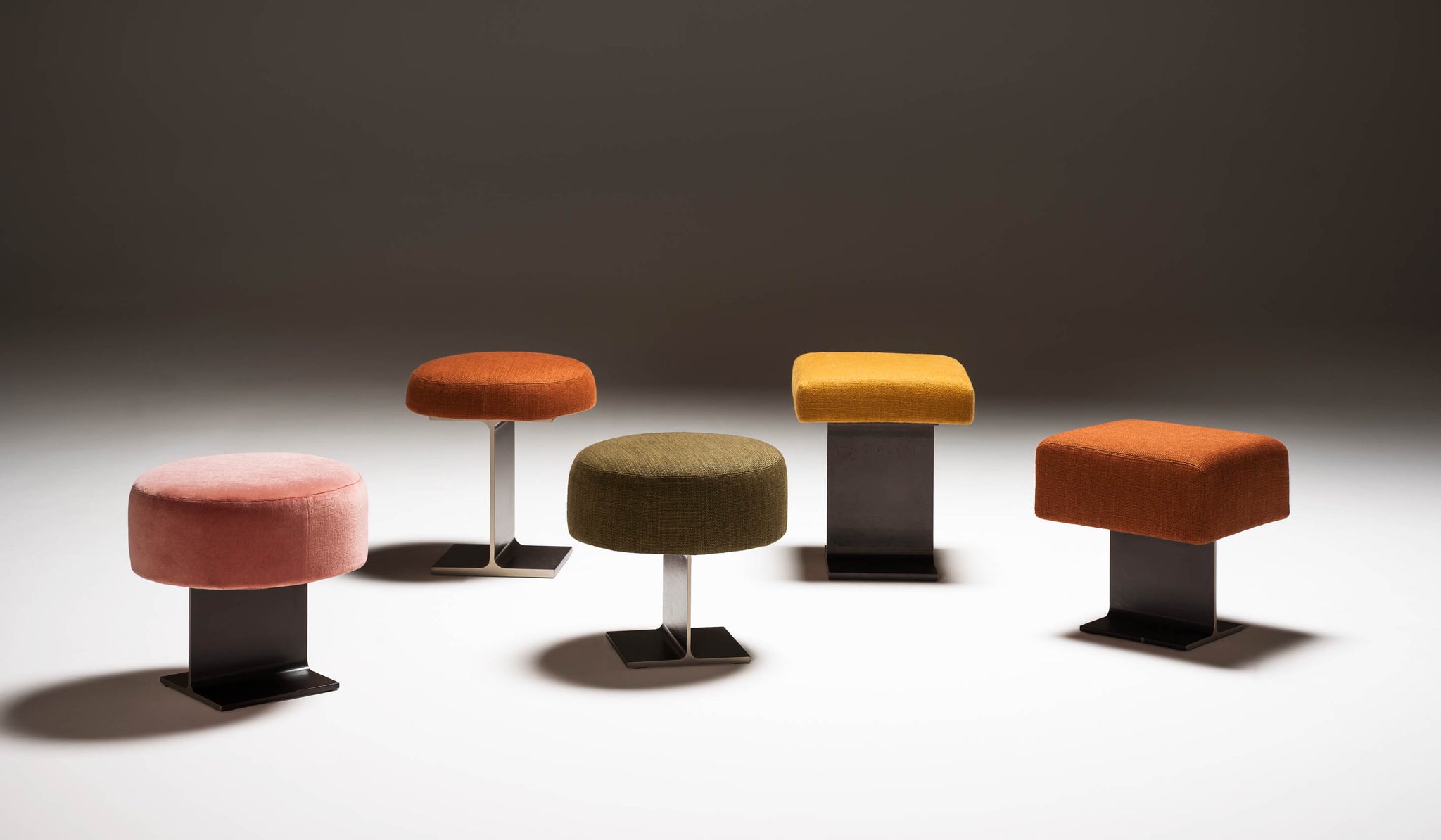 Tacchini 'Trono' Stool / Ottoman - Spartan Shop