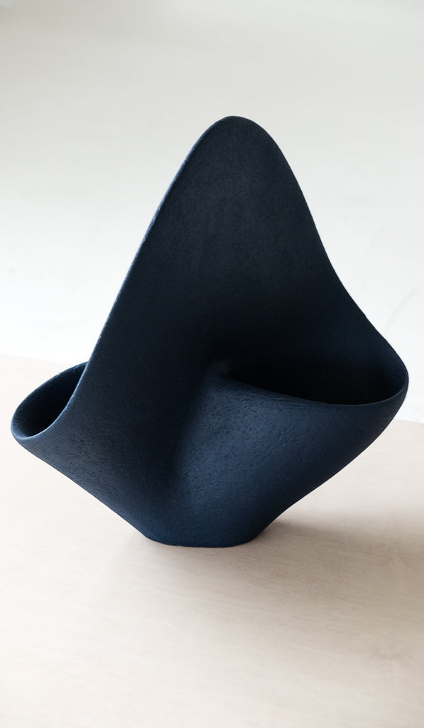 Tara Vaughan Thornton Wave Sculpture No. 43