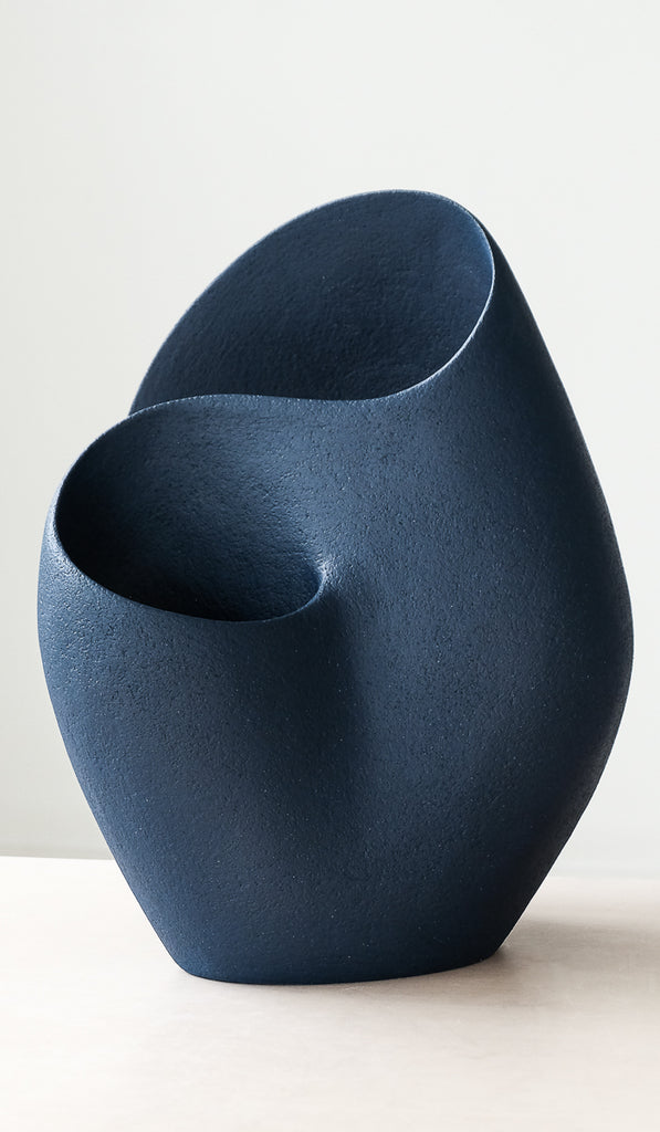 Tara Vaughan Thornton Wave Sculpture No. 44