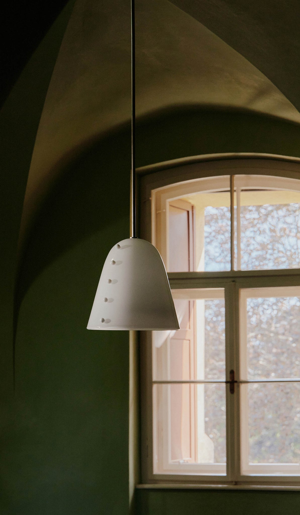 In Common With Large Blown Glass Gemma Pendant