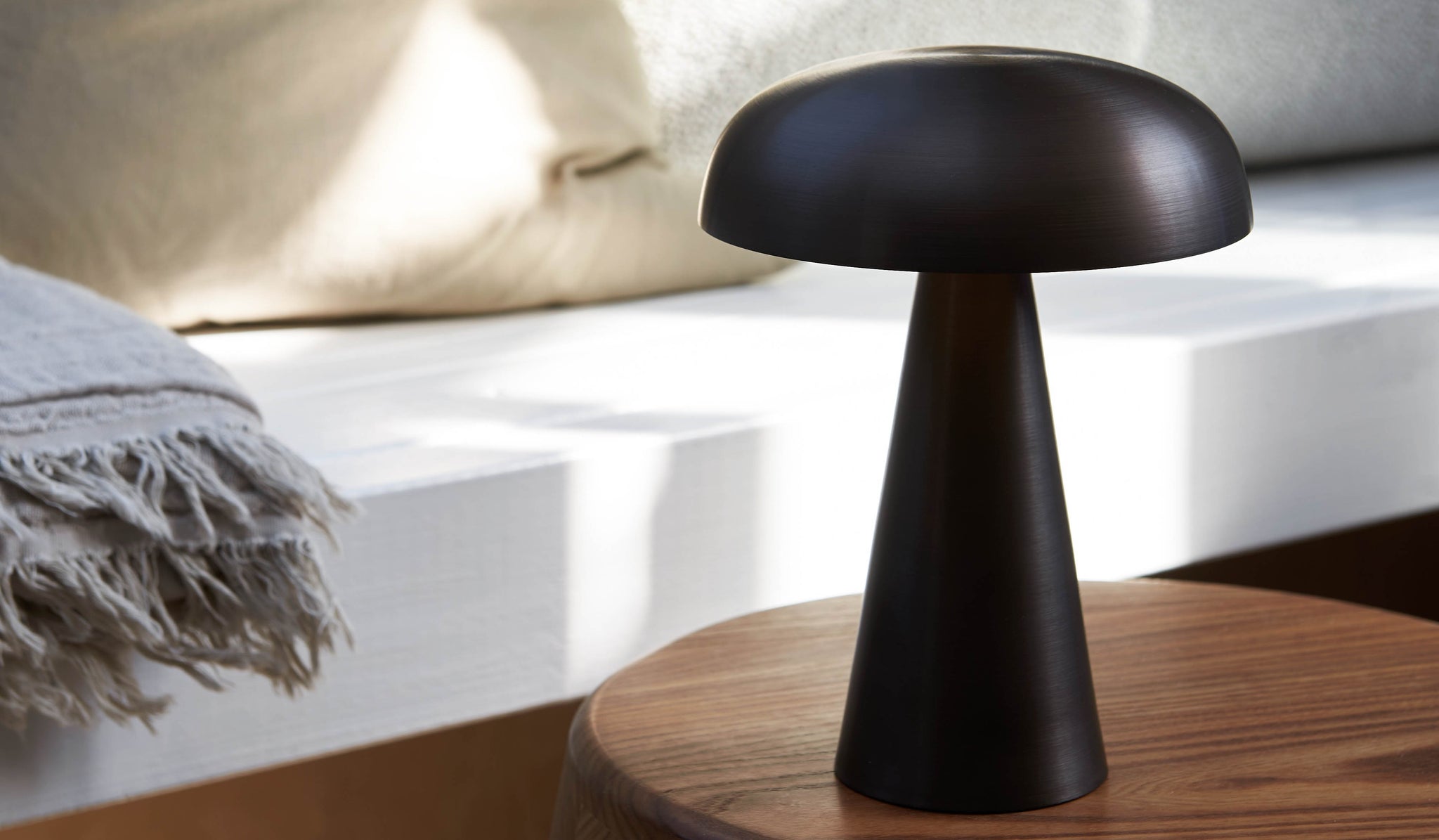 &Tradition SC53 Como Portable Table Lamp