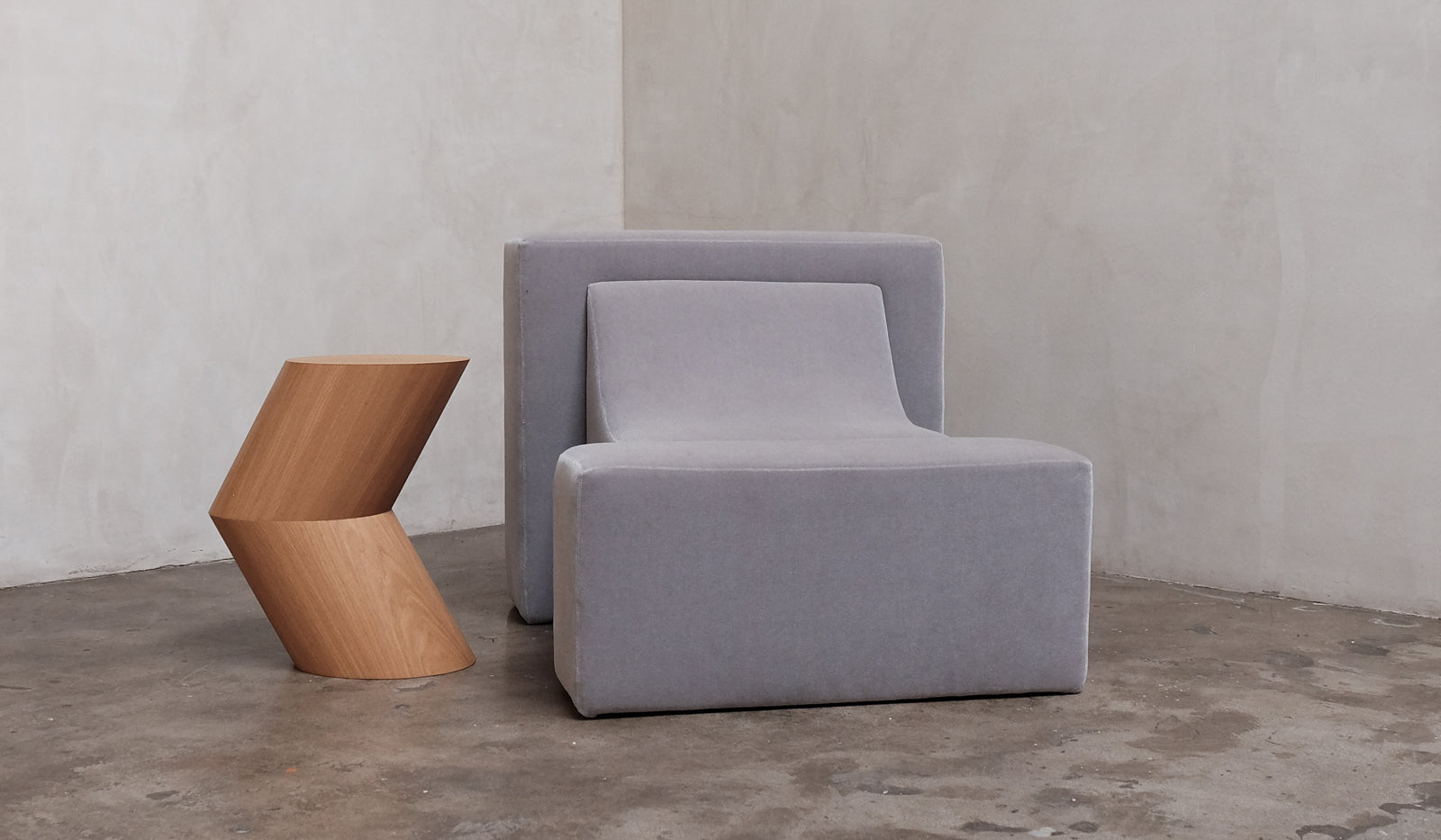 Estudio Persona Block Chair - Spartan Shop