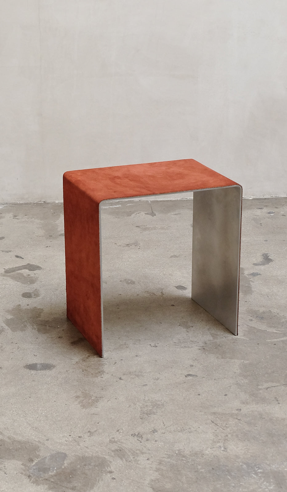 Estudio Persona Segment Stool - Spartan Shop