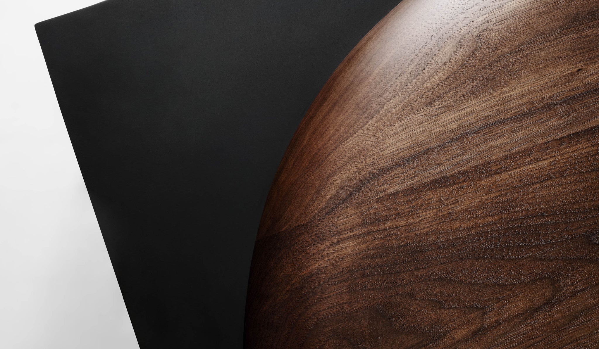 Estudio Persona Split Coffee Table