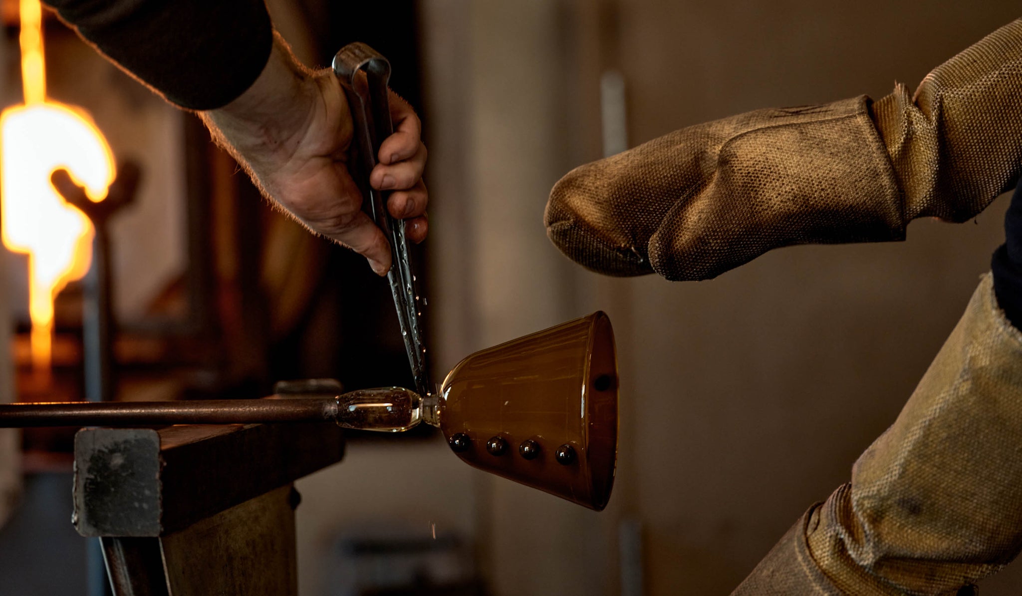 In Common With Small Blown Glass Gemma Pendant