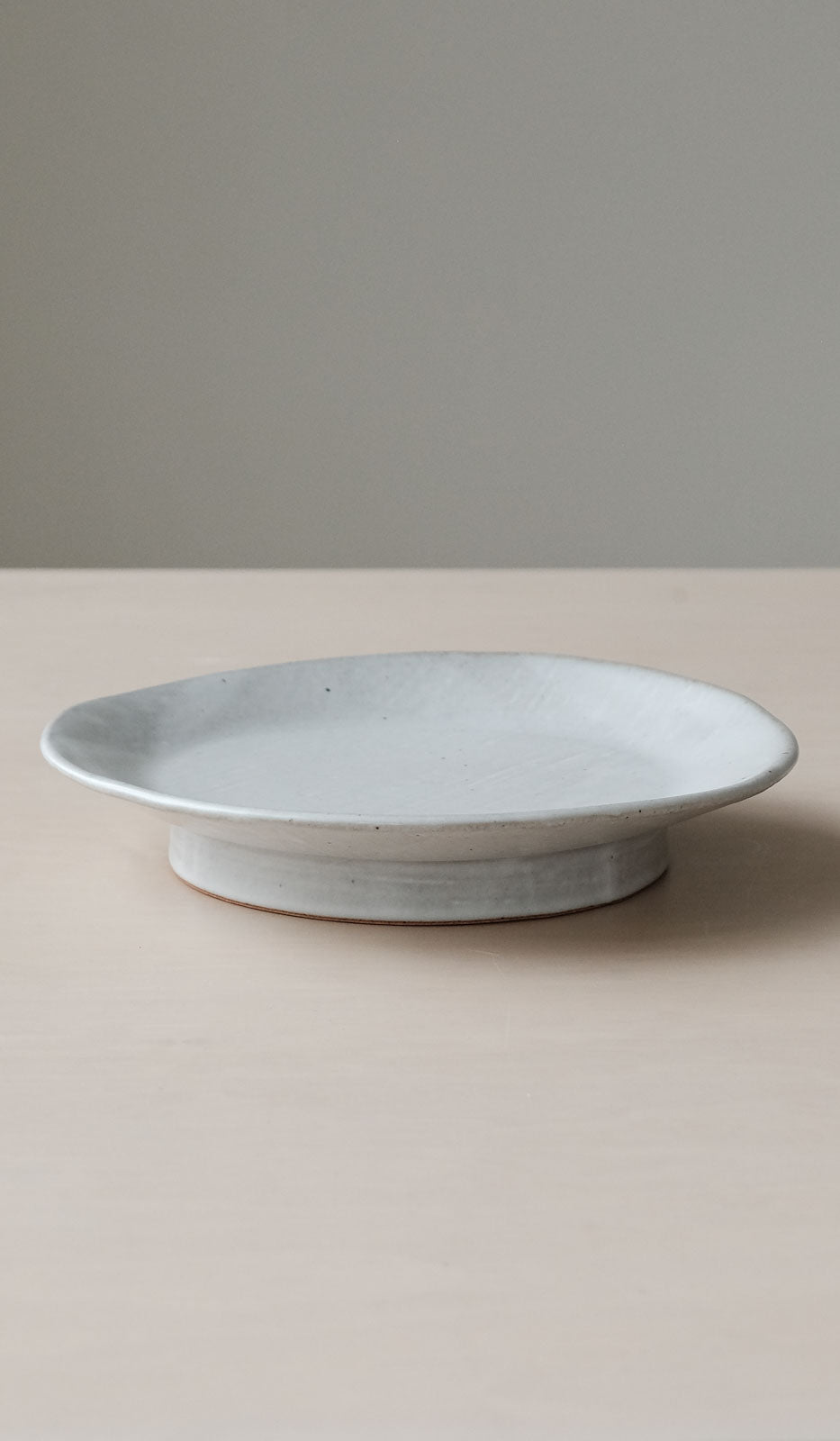 Len Carella White Small Round Pedestal Platter - Spartan Shop